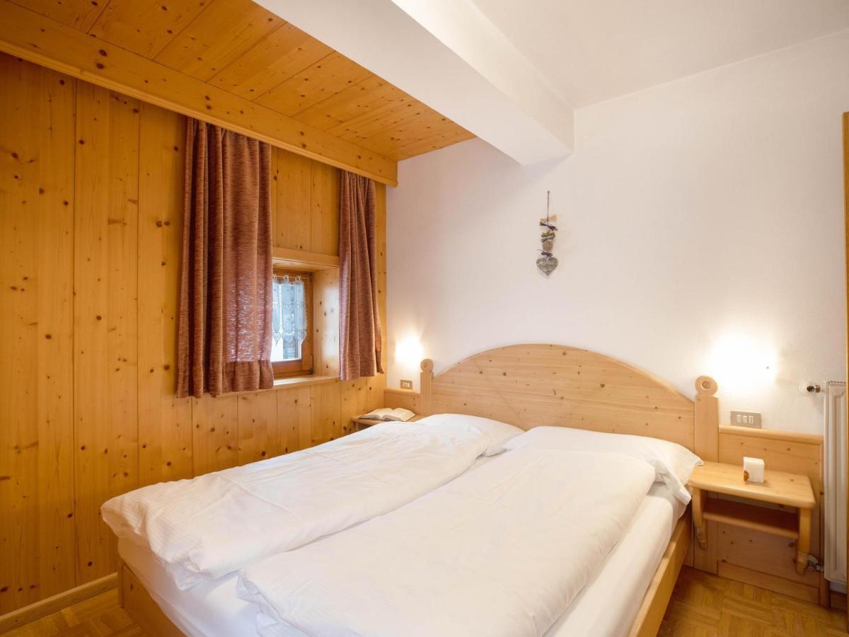 Ferienwohnung Ciasa Lino Aloch Pozza di Fassa Exterior foto